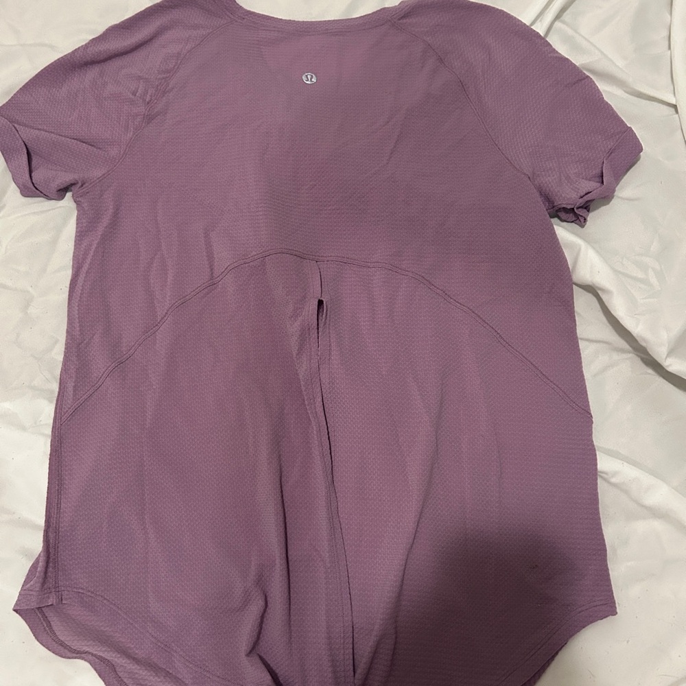 lululemon athletica Mauve Split Back Short Sleeve Tee